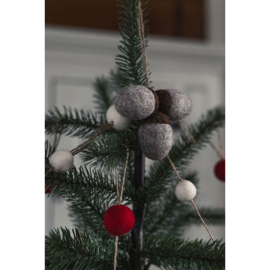 UND Ullfilt magiske nøtter brun